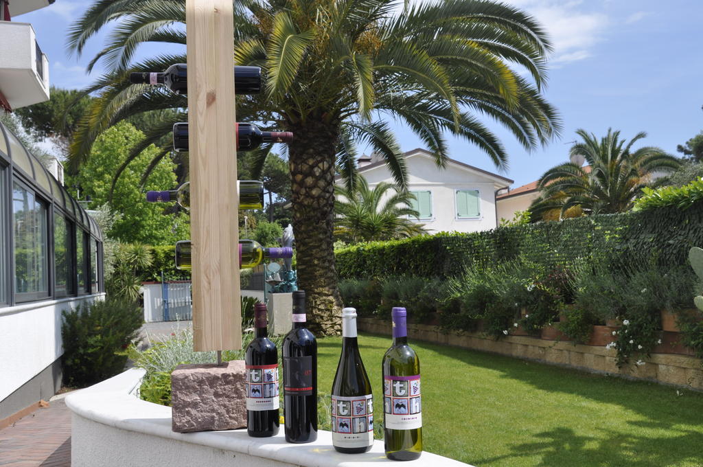 Hotel Tarabella Forte dei Marmi Exterior foto